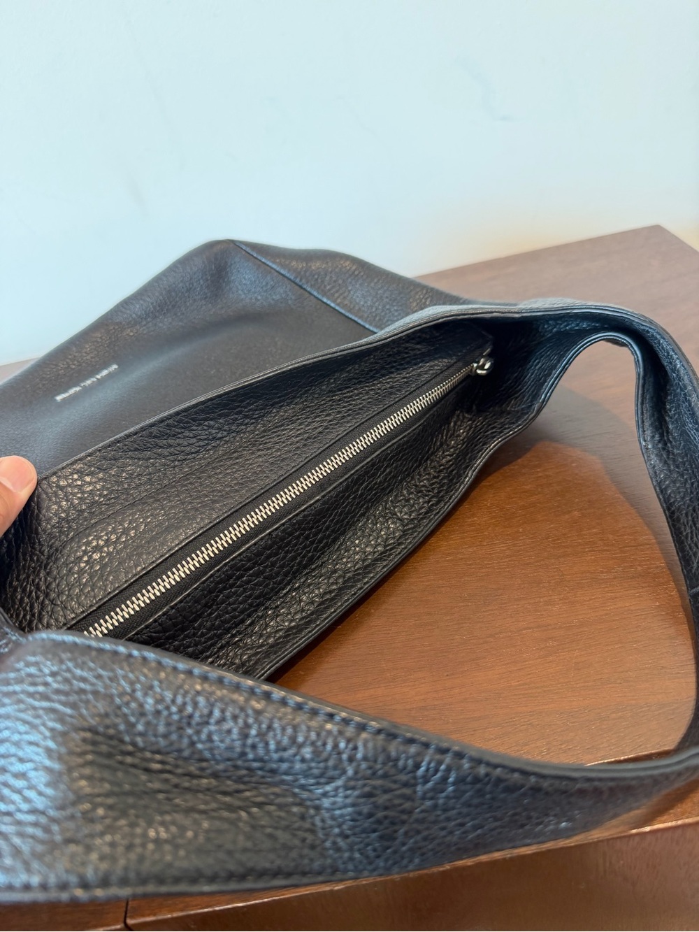 Michael Kors black leather hobo bag - Picture 13 of 17